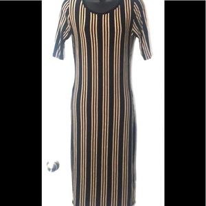 ❤️ LULAROE Julia 3x Black and Tan striped